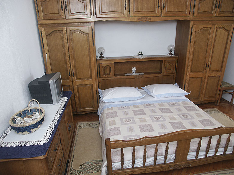 bedroom - apartments Ivo, Tučepi