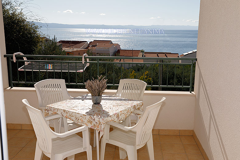 Apartments Anima, Tučepi - balcony with sea view