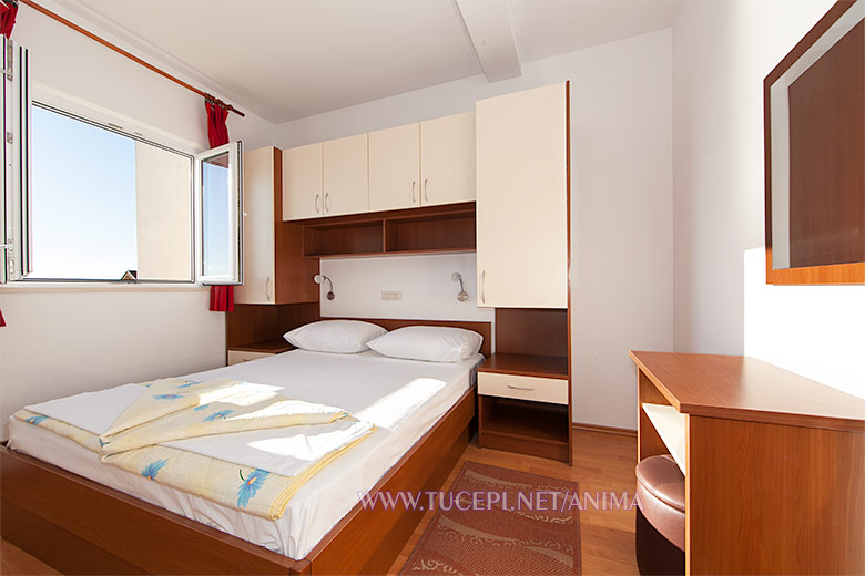 Apartments Anima, Tučepi - bedroom