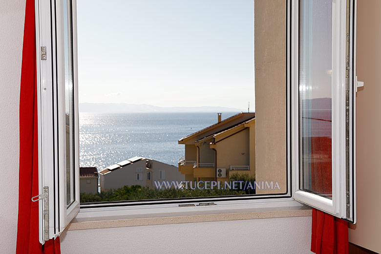 Apartments Anima, Tučepi - sea view from bedroom window