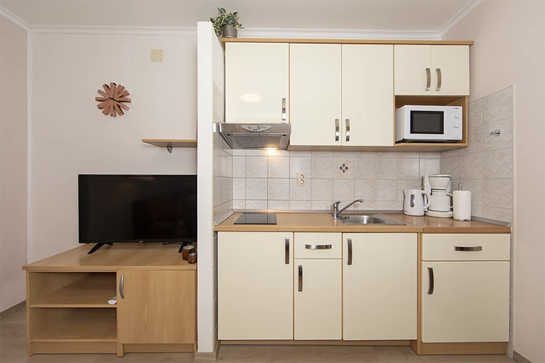 Apartments Villa Anka, Tučepi - kitchen