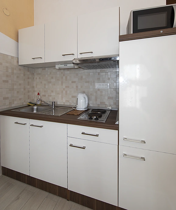 apartments Ante, Tučepi - kitchen