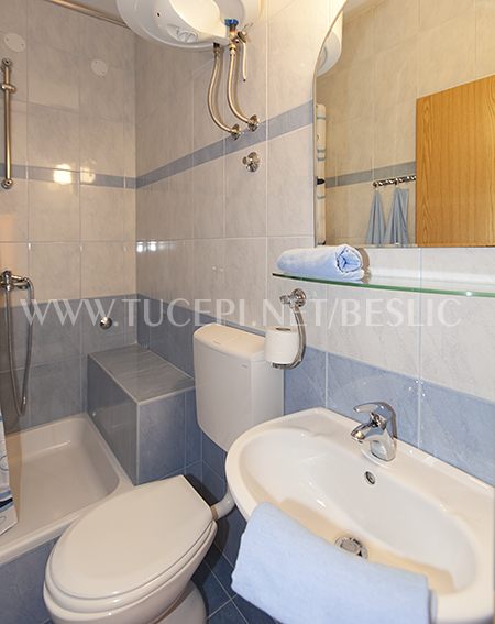 Apartments Bešlić, Tučepi - bathroom, Badezimmer