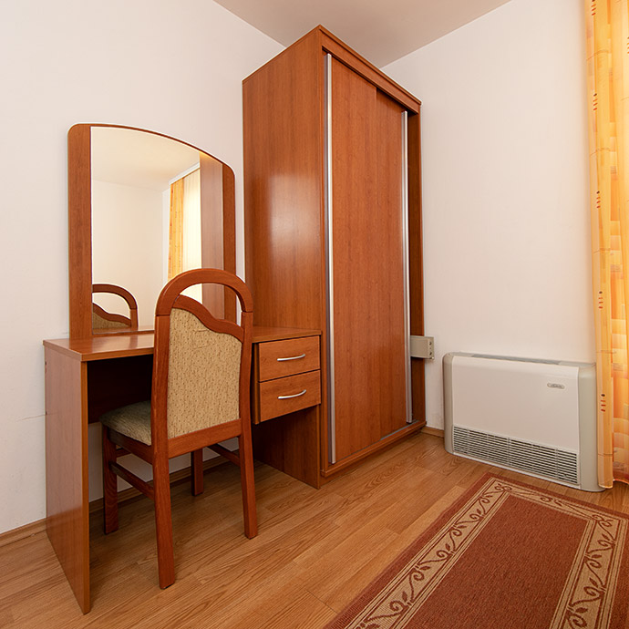 Apartments Biser, Tučepi - bedroom