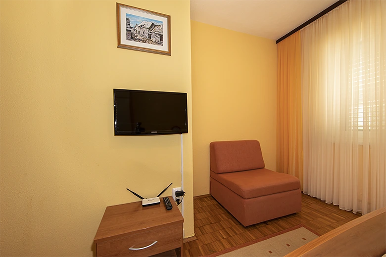 Apartments Biser, Tučepi - bedroom