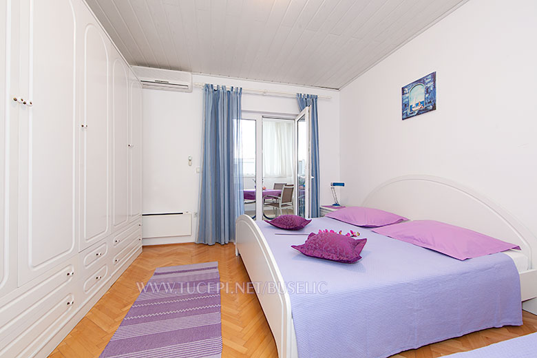 Apartments Stipe Bušelić, Tučepi - bedroom