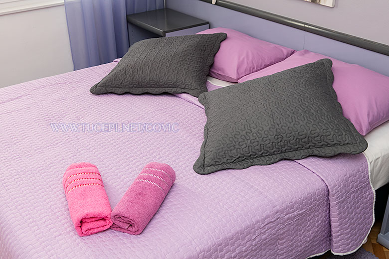 apartments Čović, Tučepi - bed linen