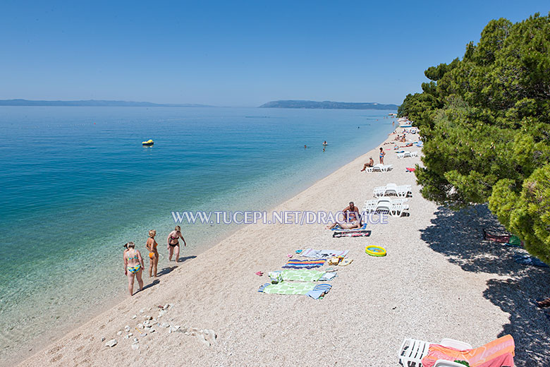 beach Slatina Tučepi, summer time