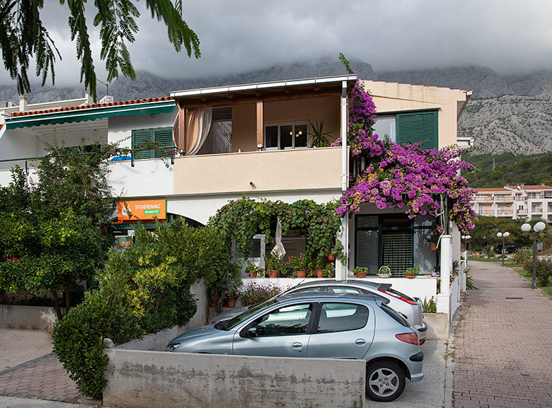 house, apartments Duška, Tučepi