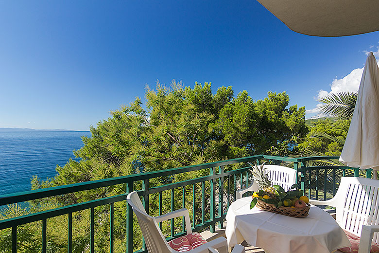 Apartments Ela, Tučepi - balcony