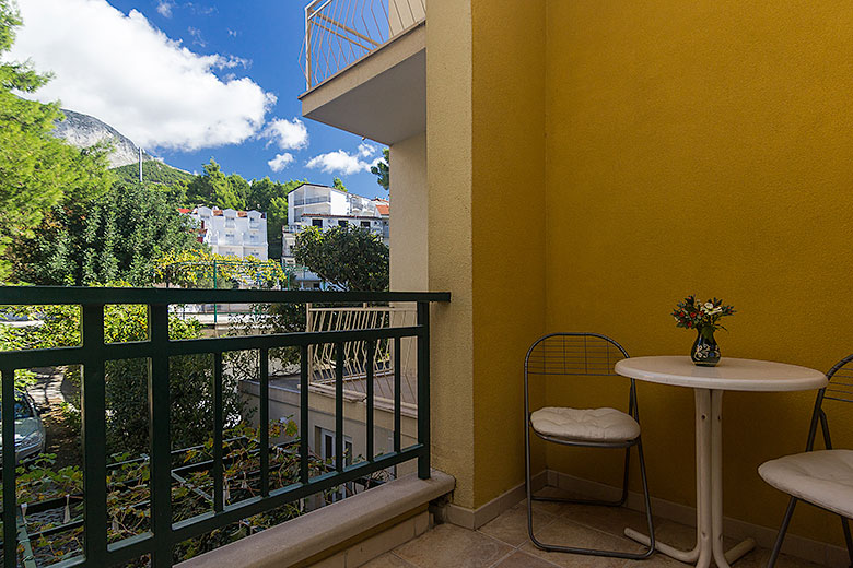 Apartments Ela, Tučepi - balcony