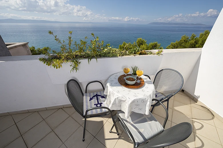 Apartments Golub - balcony with sea view