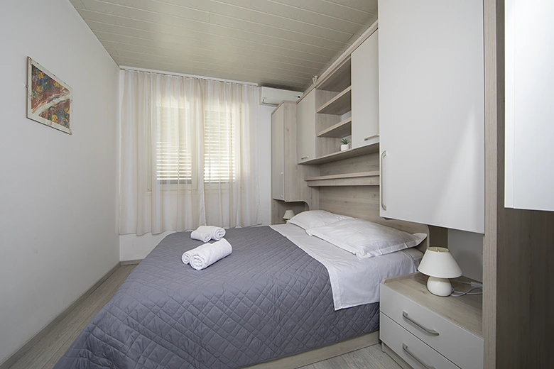 Apartments Golub, Tučepi - bedroom