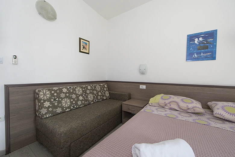 apartments Golub, Tučepi - bedroom