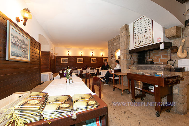 restaurant Gusari, Tučepi - interior