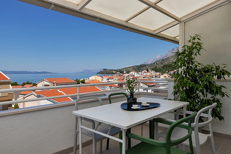 apartments Ivana, Tučepi - balcony with sea view