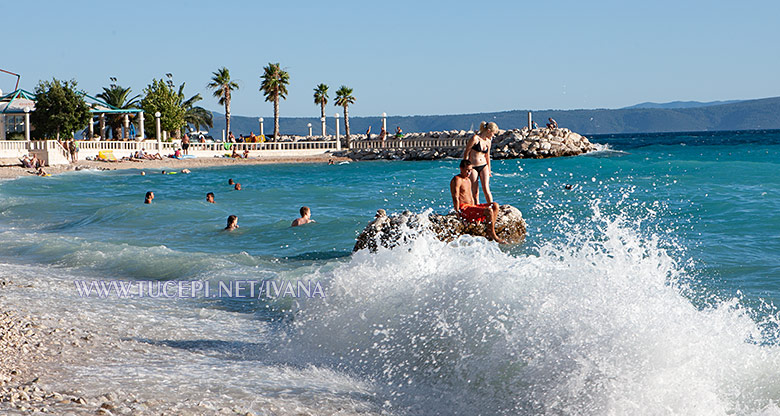 sea waves on Tučepi beach