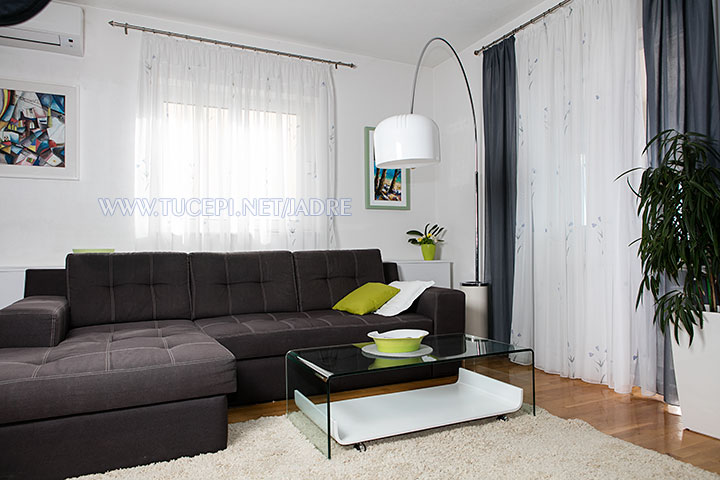 Apartments Jadre - living room