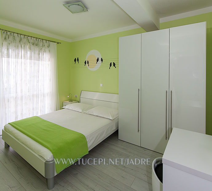 Apartments Jadre, Tučepi - bedroom