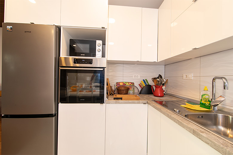 Apartments Jasna, Tučepi - kitchen