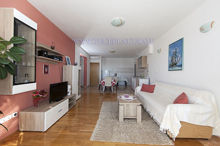 Apartments KATE - Tučepi - living room