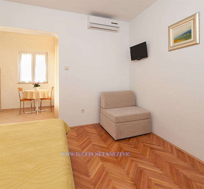 apartments Villa 750, Kneevi, Tuepi - thrrd bed