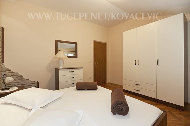 Apartments Kovačević, Tučepi - bedroom