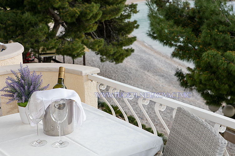 Apartments Kovačević, Tučepi - balcony with sea view