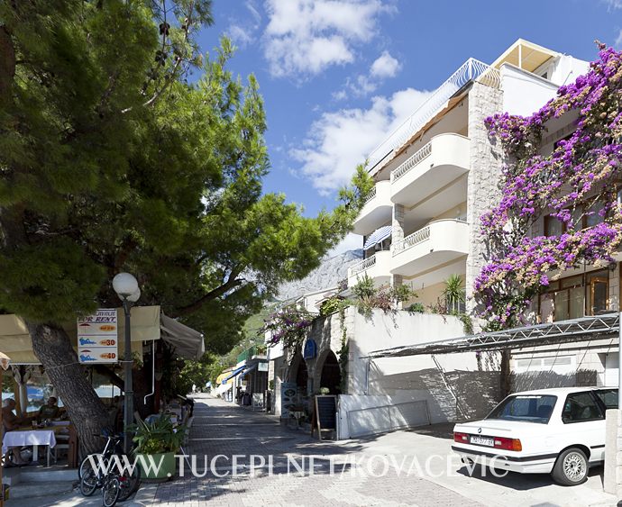 Apartments Kovačević, Tučepi - house