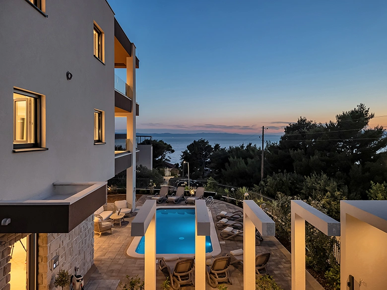 Villa Laluna Apartments, Tučepi - large swimming pool