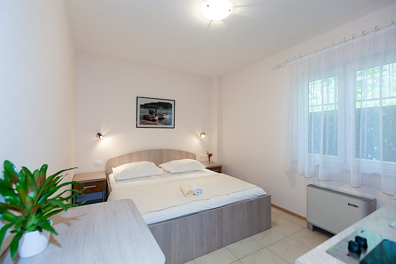 Apartments Villa Lili, Tučepi - bed