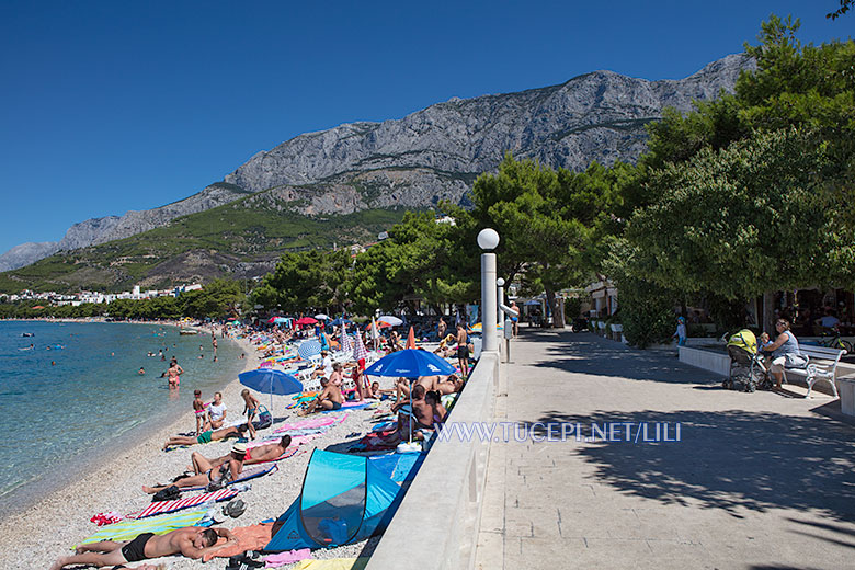 central beach in Tučepi