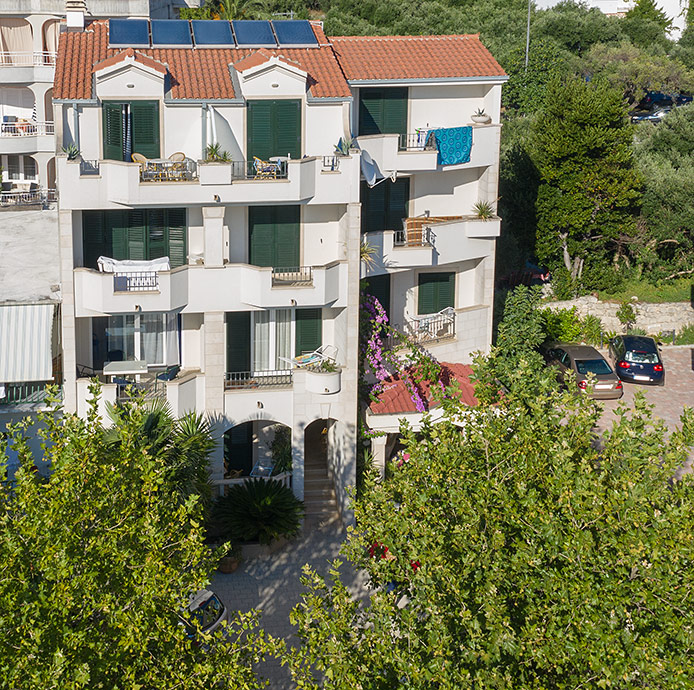 Villa Lili, Tučepi, house - aerial view