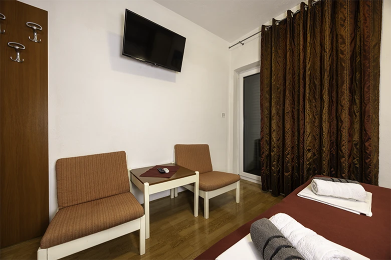 Apartments Love, Tučepi - bedroom