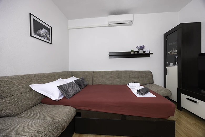 Apartments Love, Tučepi - living room