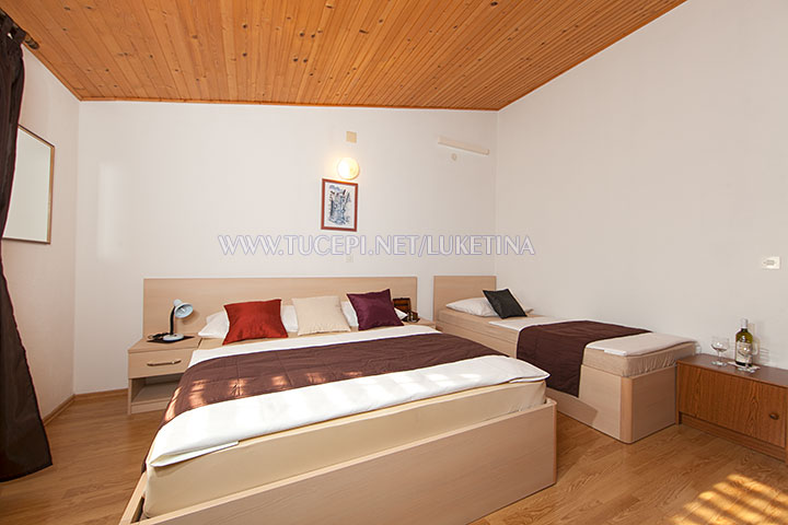 Apartments Luketina, Tučepi - bedroom