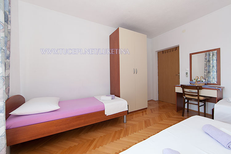 Apartments Luketina, Tučepi - bedroom