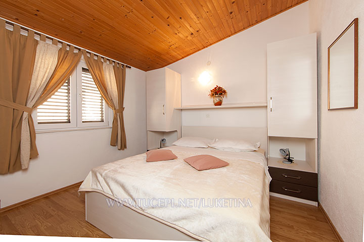 Apartments Luketina, Tučepi - bedroom