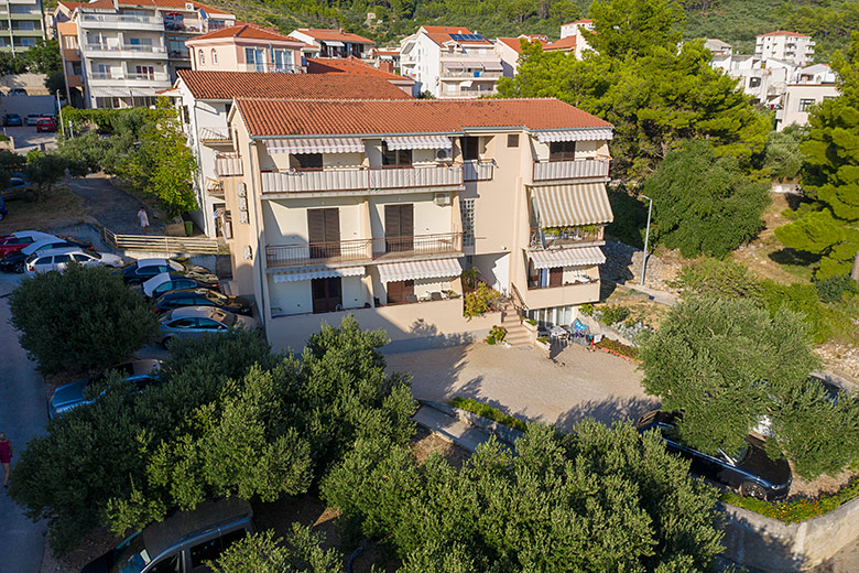 house - apartments Luketina