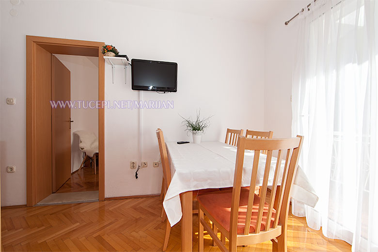 Apartments Marijan, Tučepi - dining room