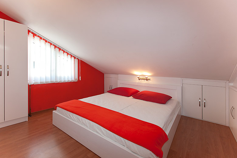 Apartments Marina - bedroom