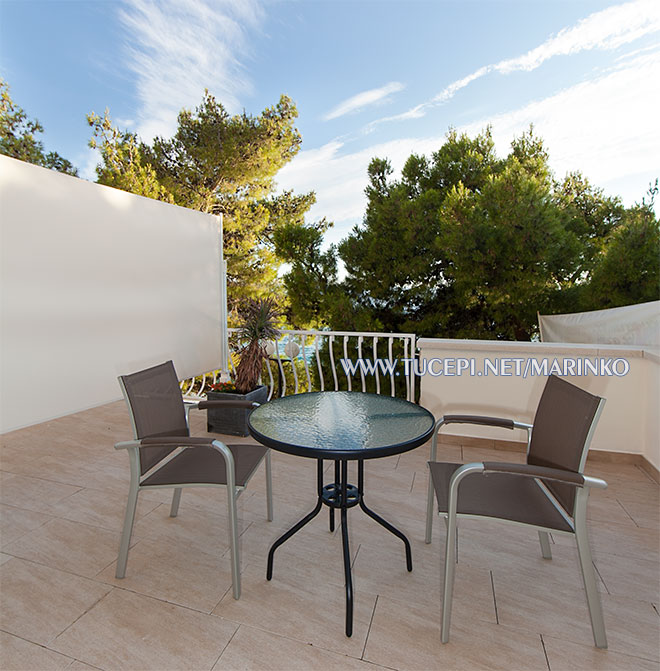 balcony with sea view - apartments Marinko, Tučepi