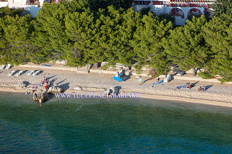 beach at hotel Afrodita in Tučepi, aerial view