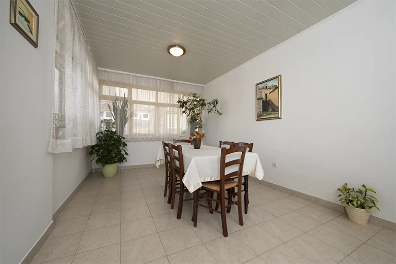 common dining room - apartments Mendeš, Tučepi