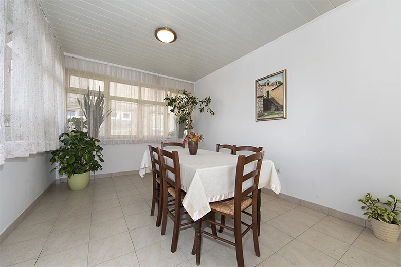 common dining room - apartments Mendeš, Tučepi