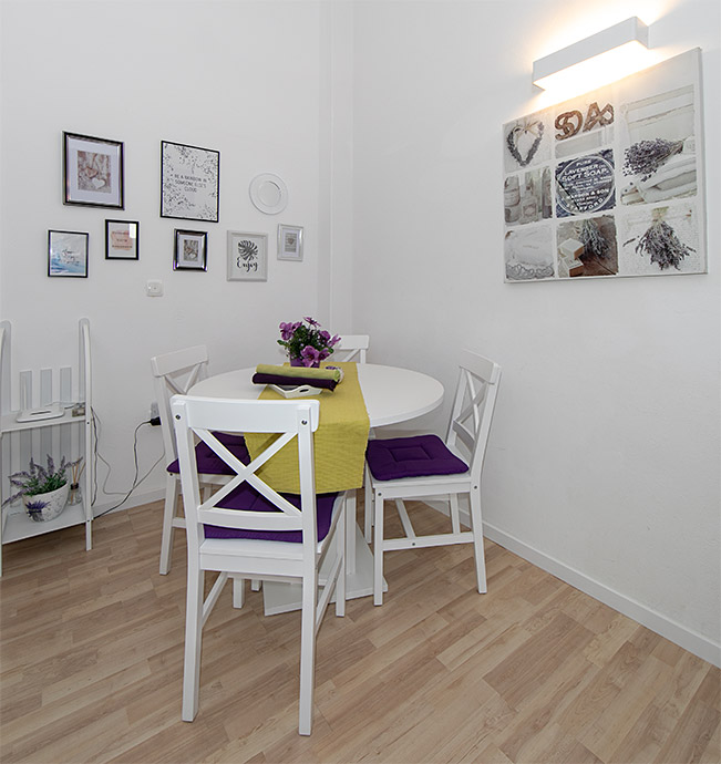 Apartments Mia, Tučepi - dining room