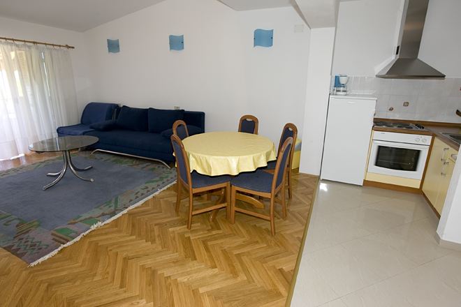 Apartments Mihaljević, Tučepi - living room