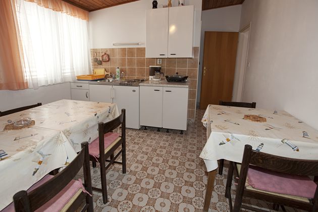 kitchen - apartments Mijačika, Tučepi