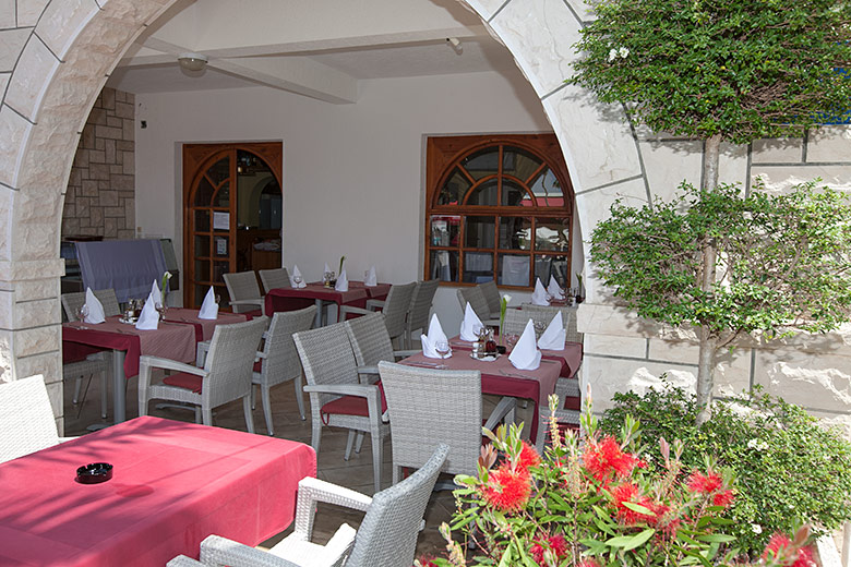 restaurant