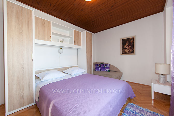 Apartments Milković, Tučepi - bedroom